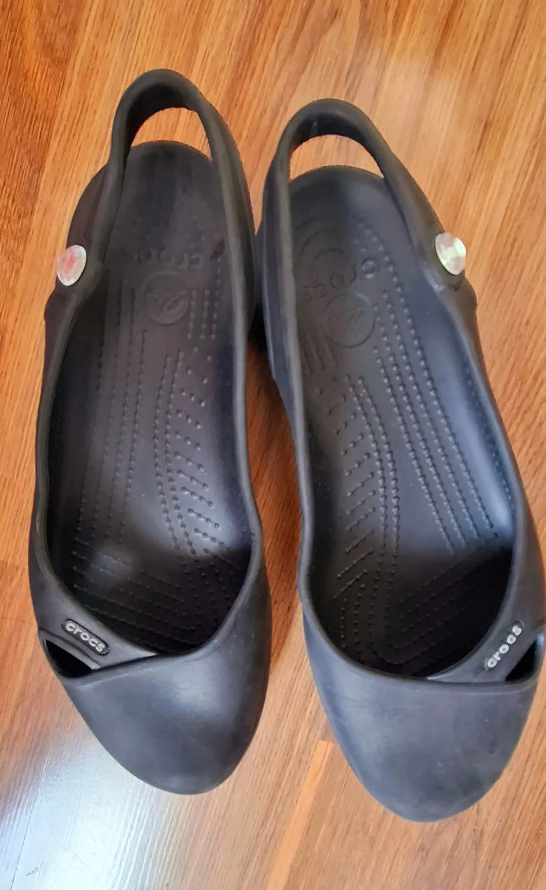 Sandalias Crocs · Talle AR 38