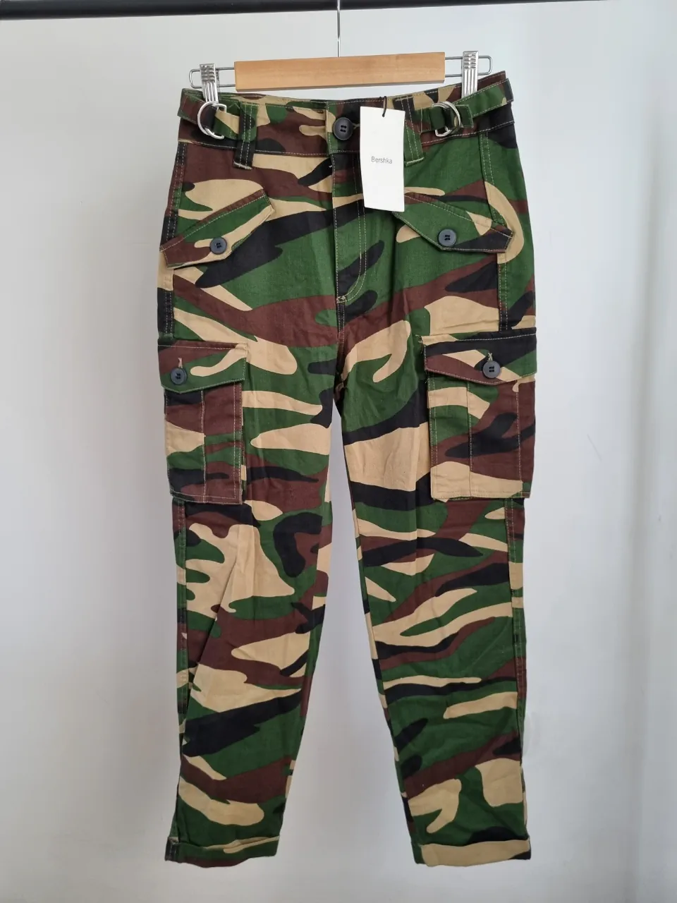 Pantalón Bershka - imagen 1