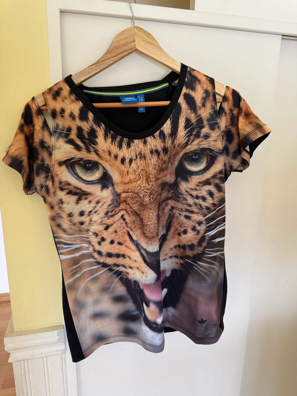 Remera adidas - imagen 1