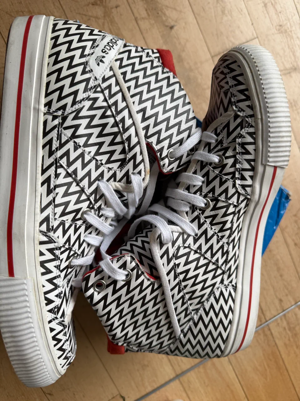 Zapatillas adidas - imagen 1