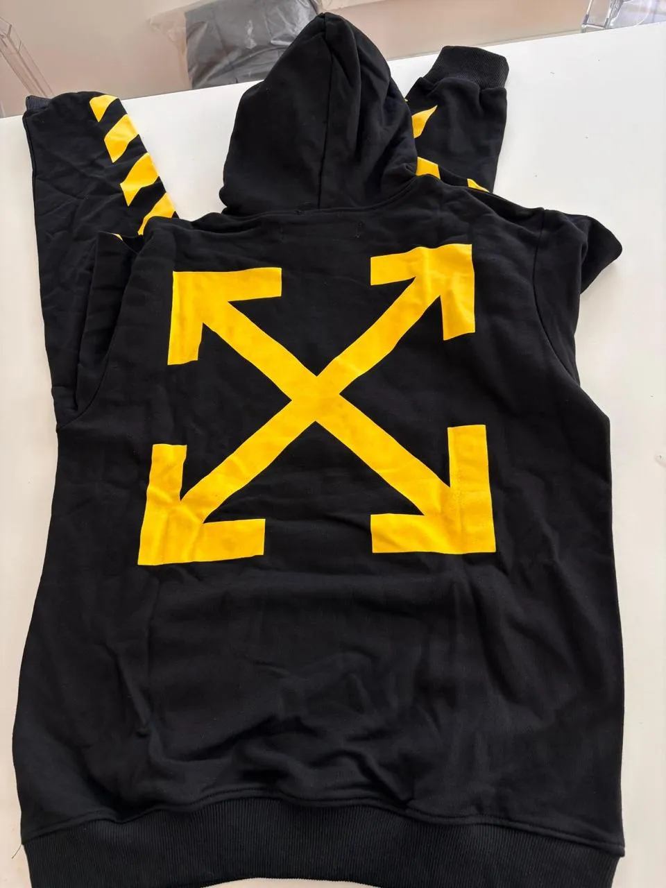 Buzo Off-White - imagen 1