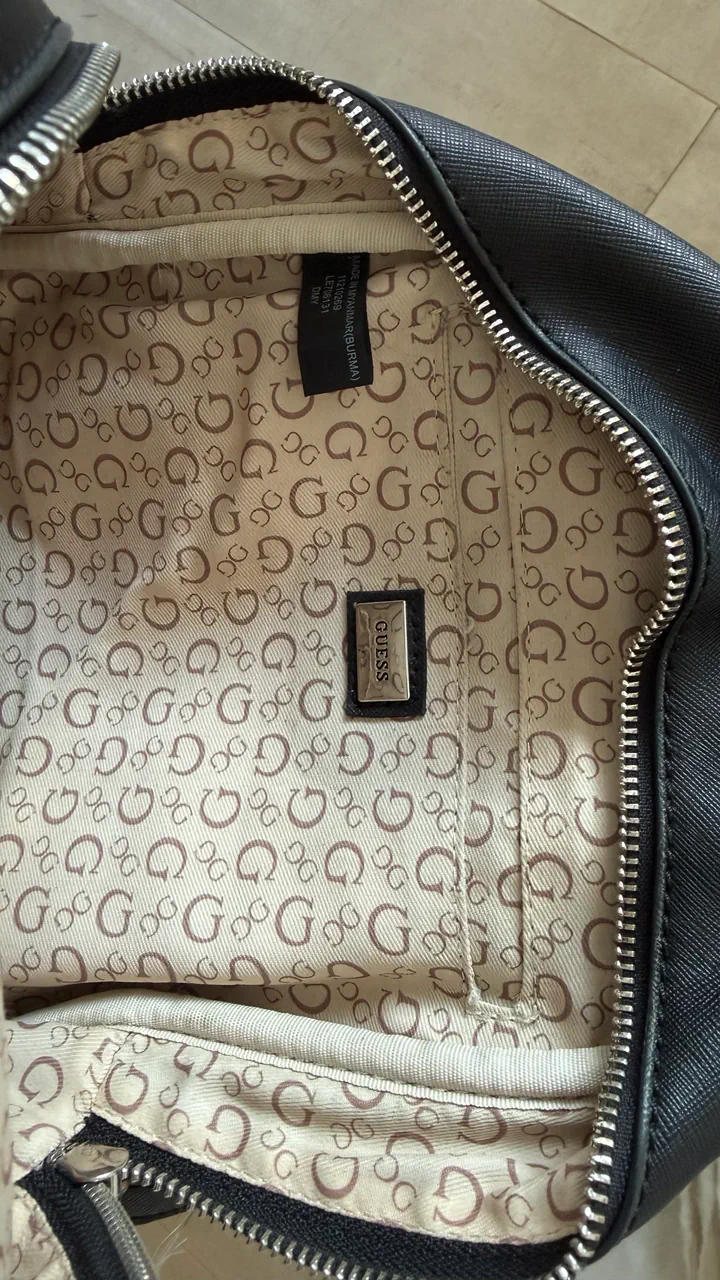Mochila GUESS - imagen 4