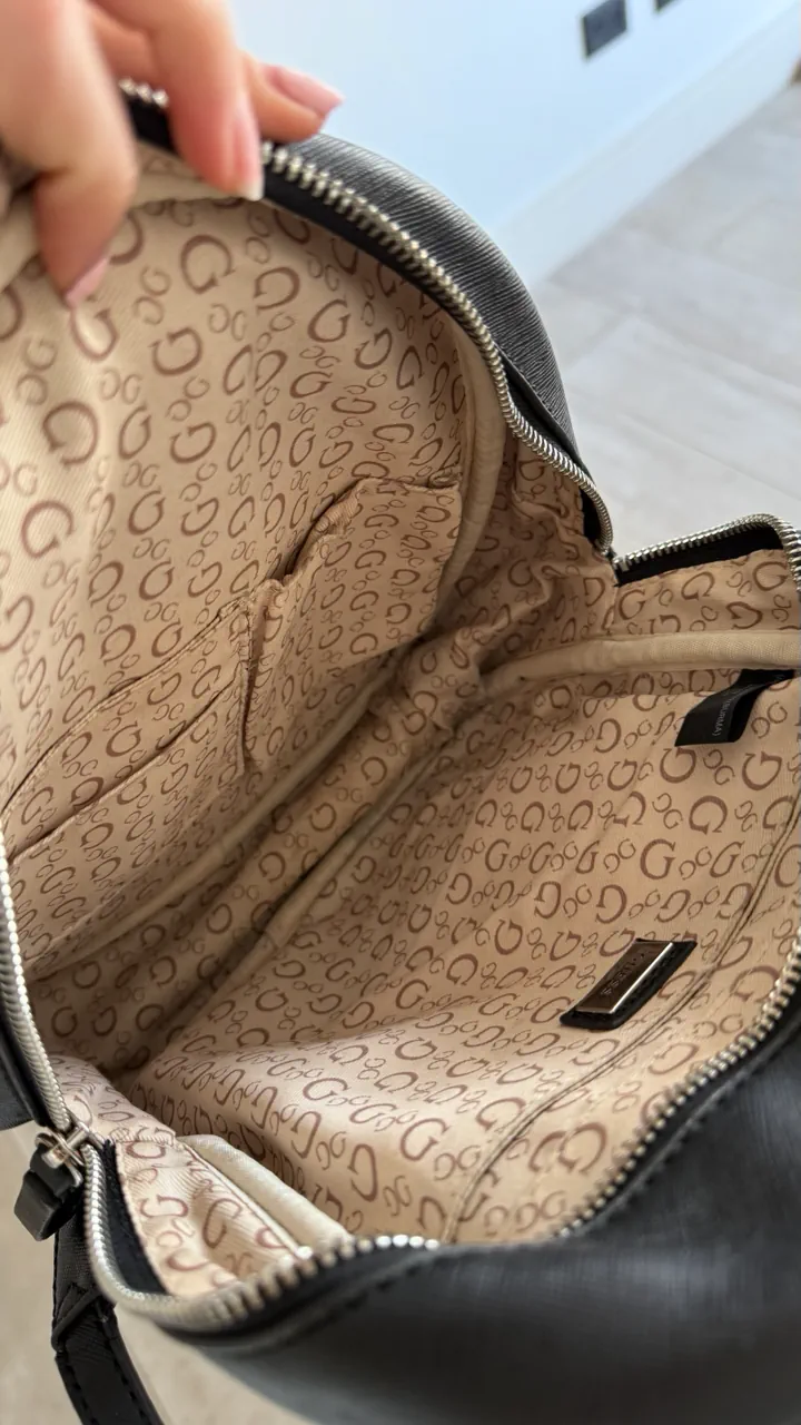 Mochila GUESS - imagen 5