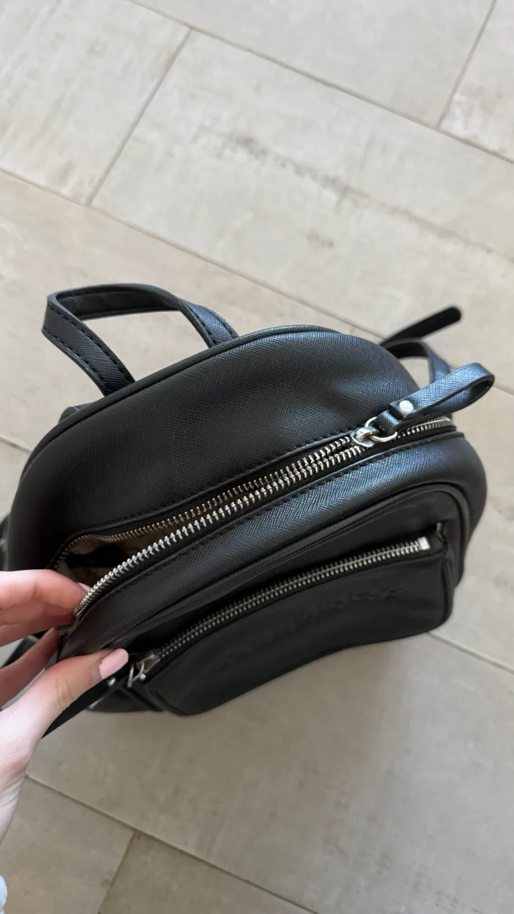 Mochila GUESS - imagen 3