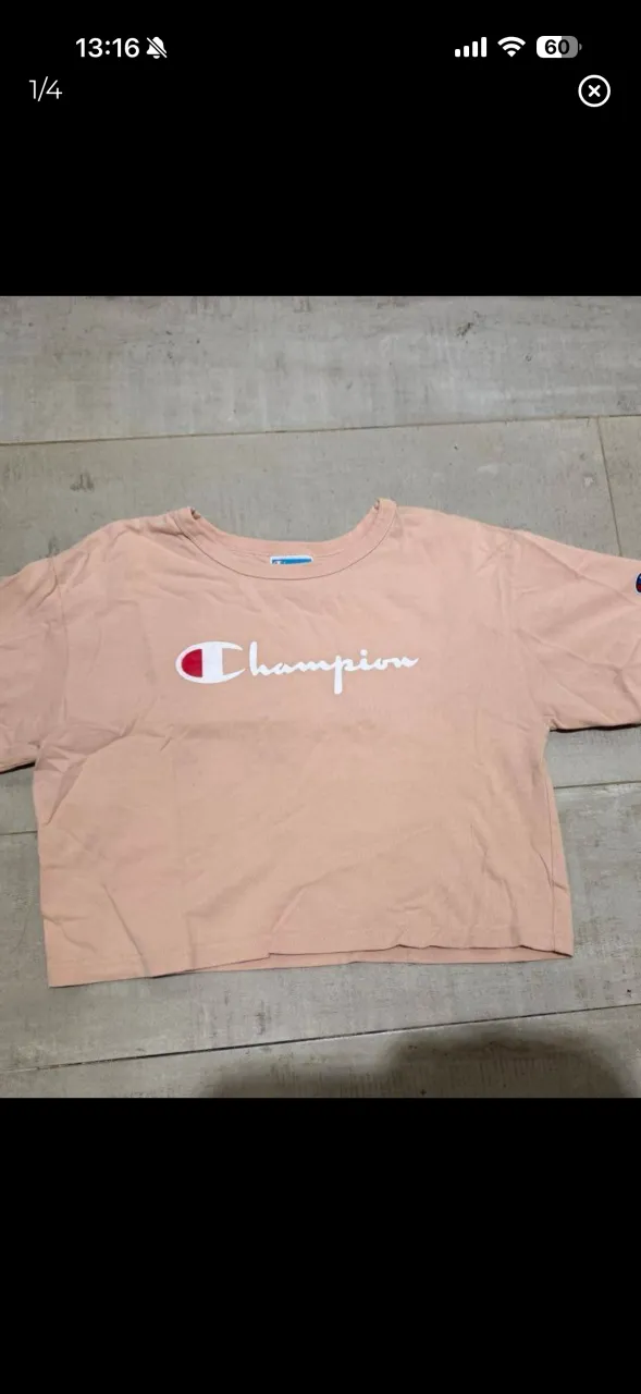 Remera Champion · Talle S