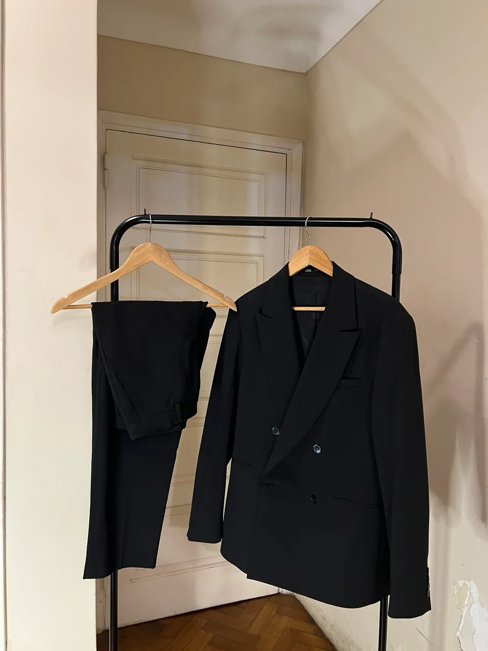 Traje Zara - imagen 1