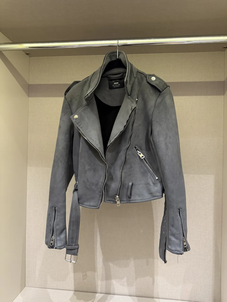 Campera Bershka - imagen 1