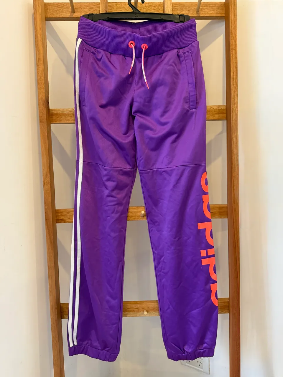 Pantalón adidas - imagen 1