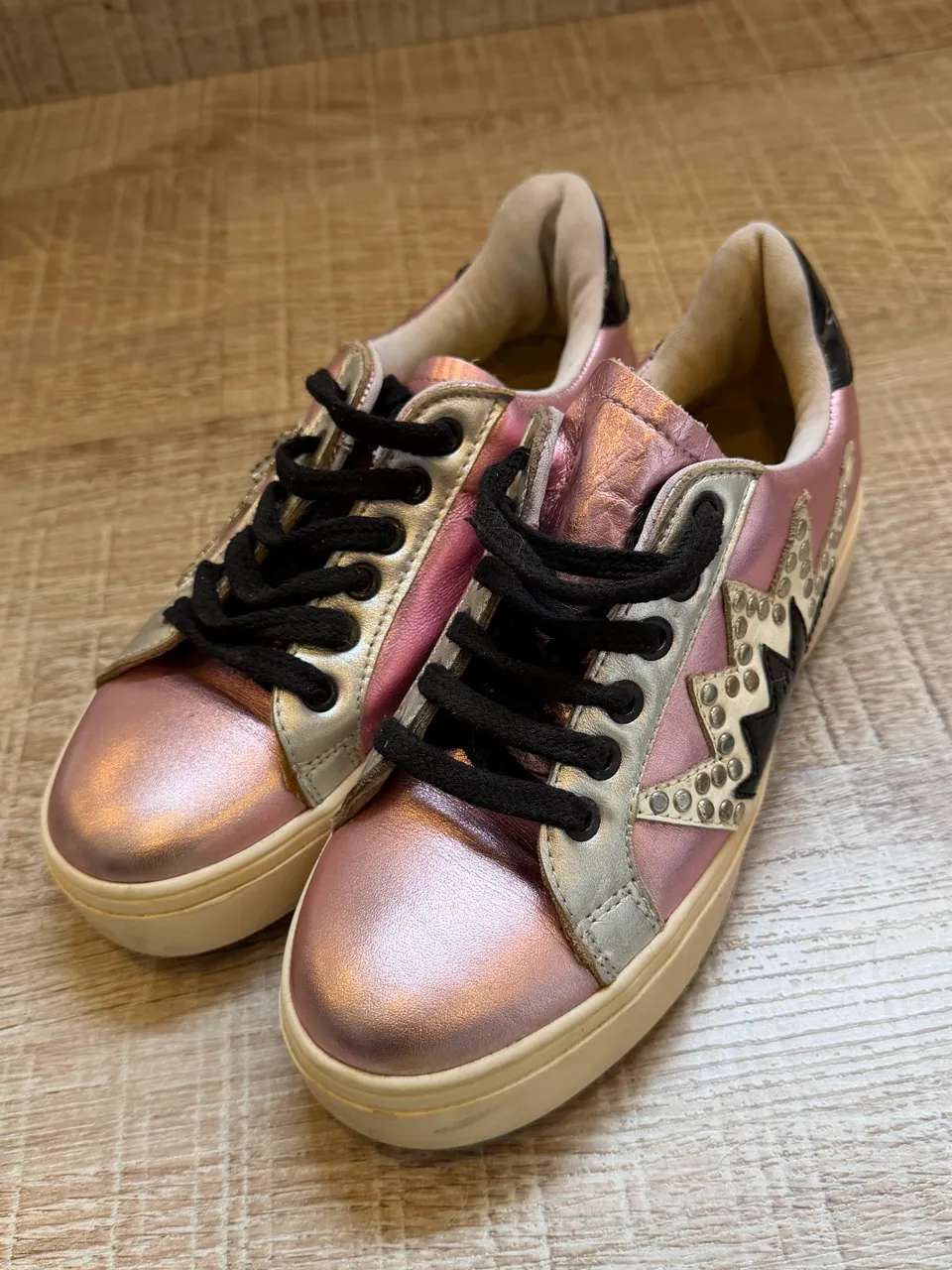Zapatillas Sarkany · Talle AR 36
