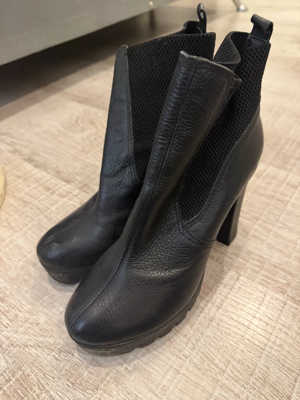 Botas VIA UNO · Talle AR 36