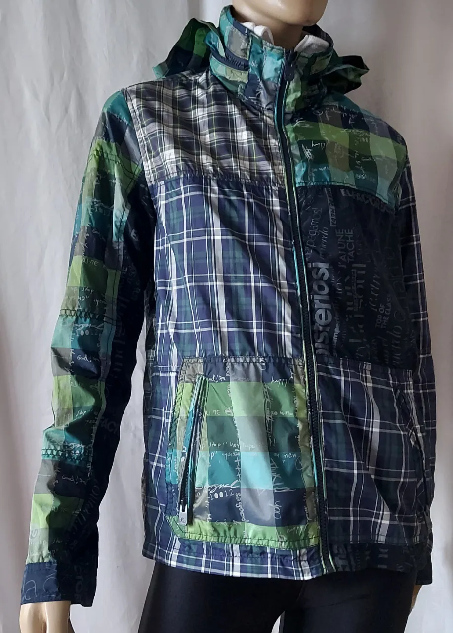 Campera Desigual · Talle M