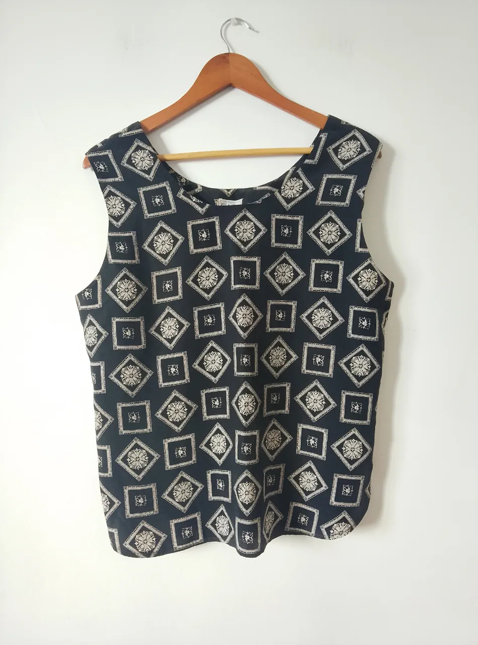 Musculosa Carla terri - imagen 1