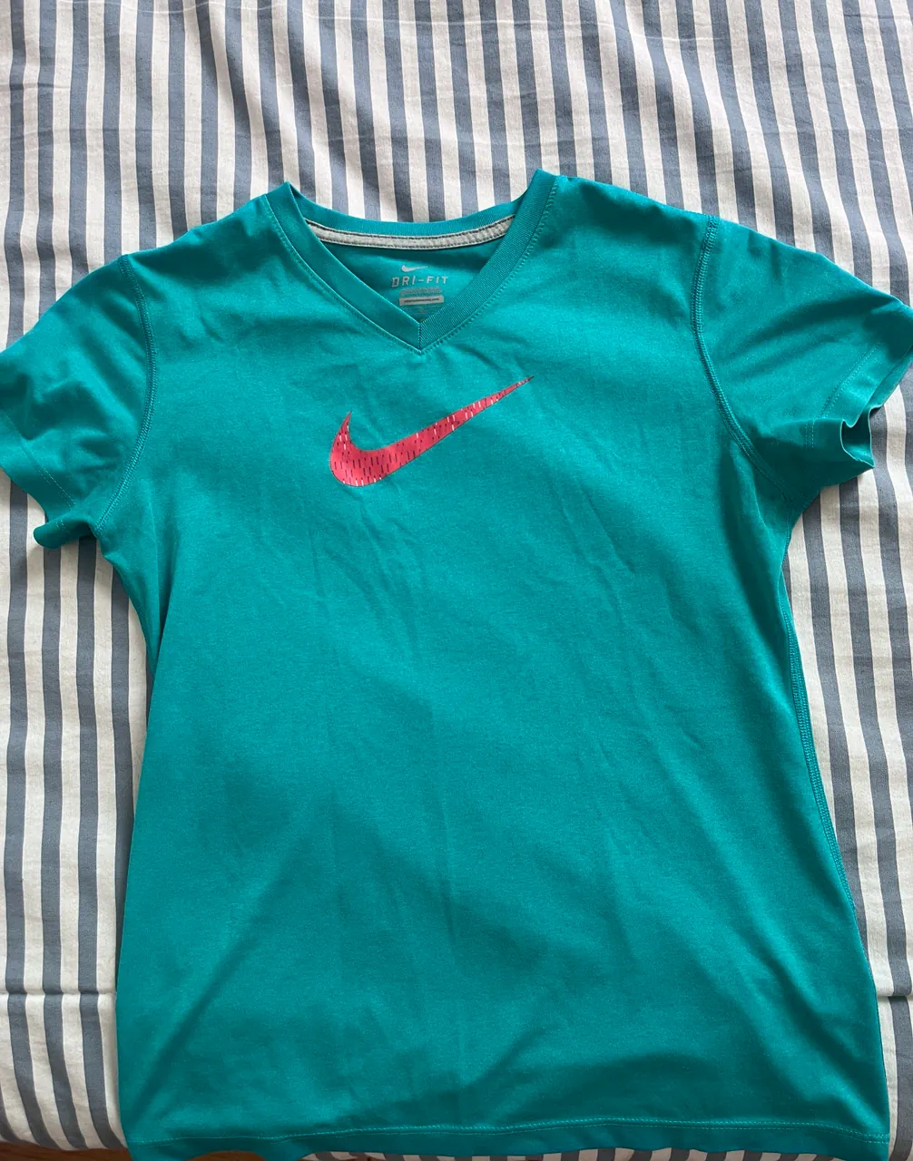 Ropa deportiva Nike - imagen 1