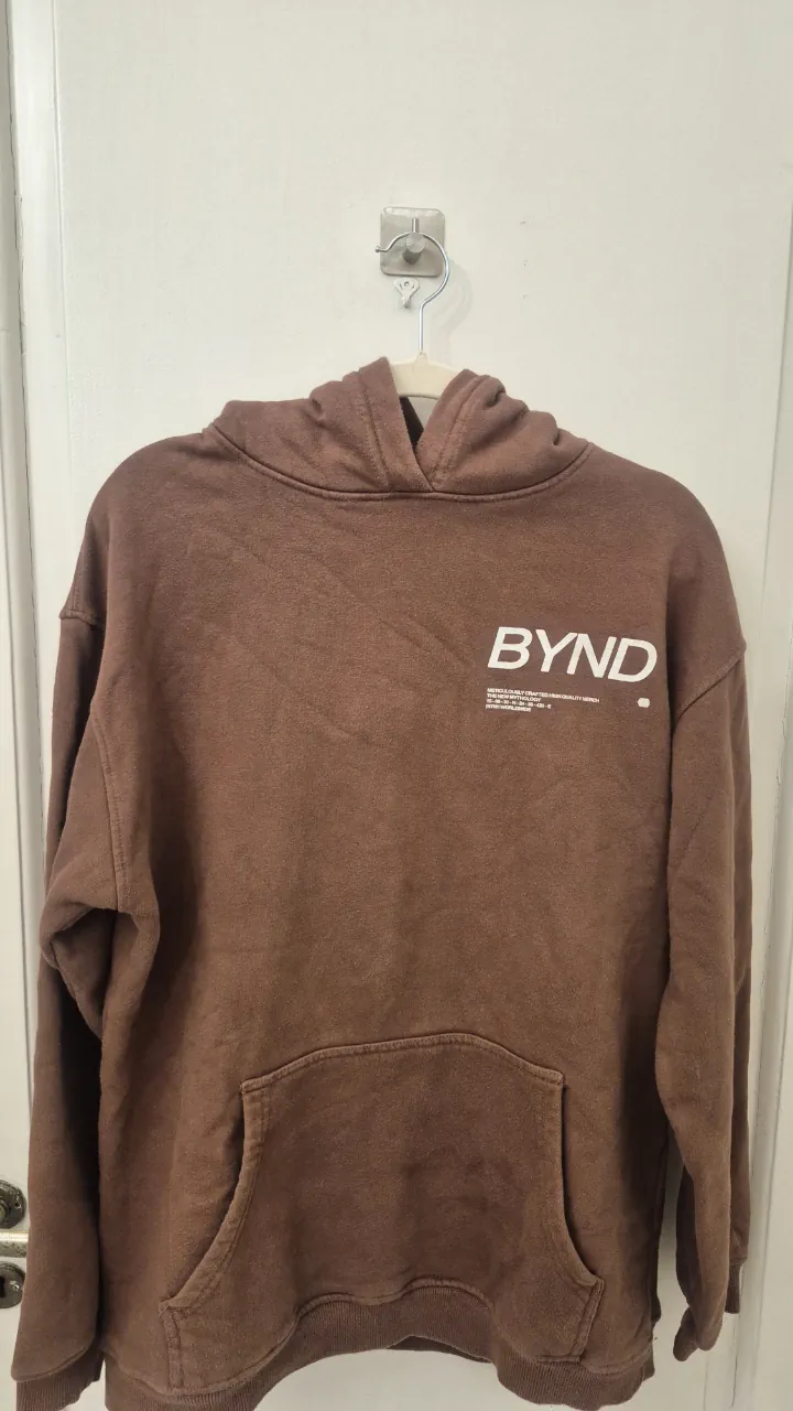 Buzo Beyond - imagen 1