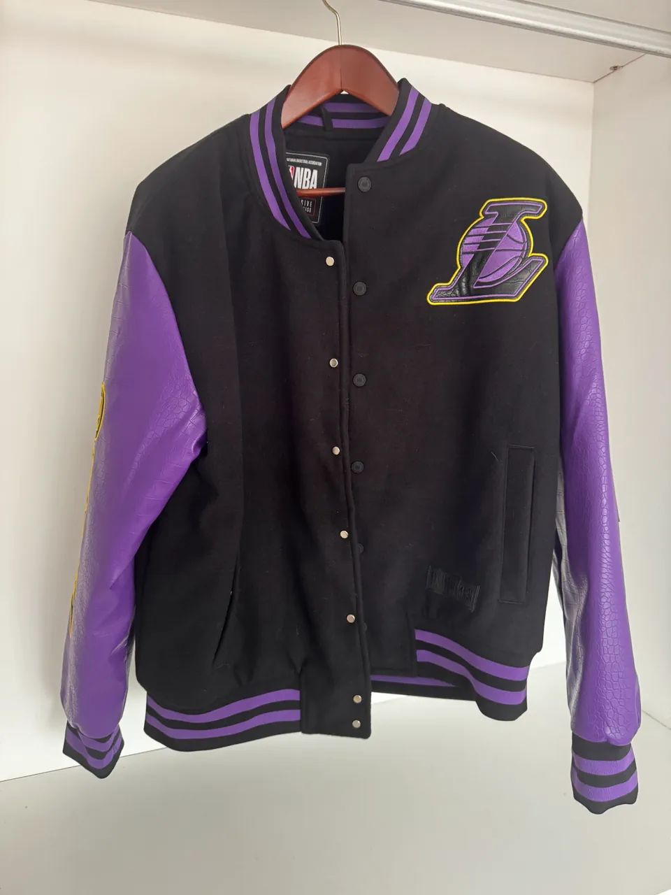 Campera NBA - imagen 1