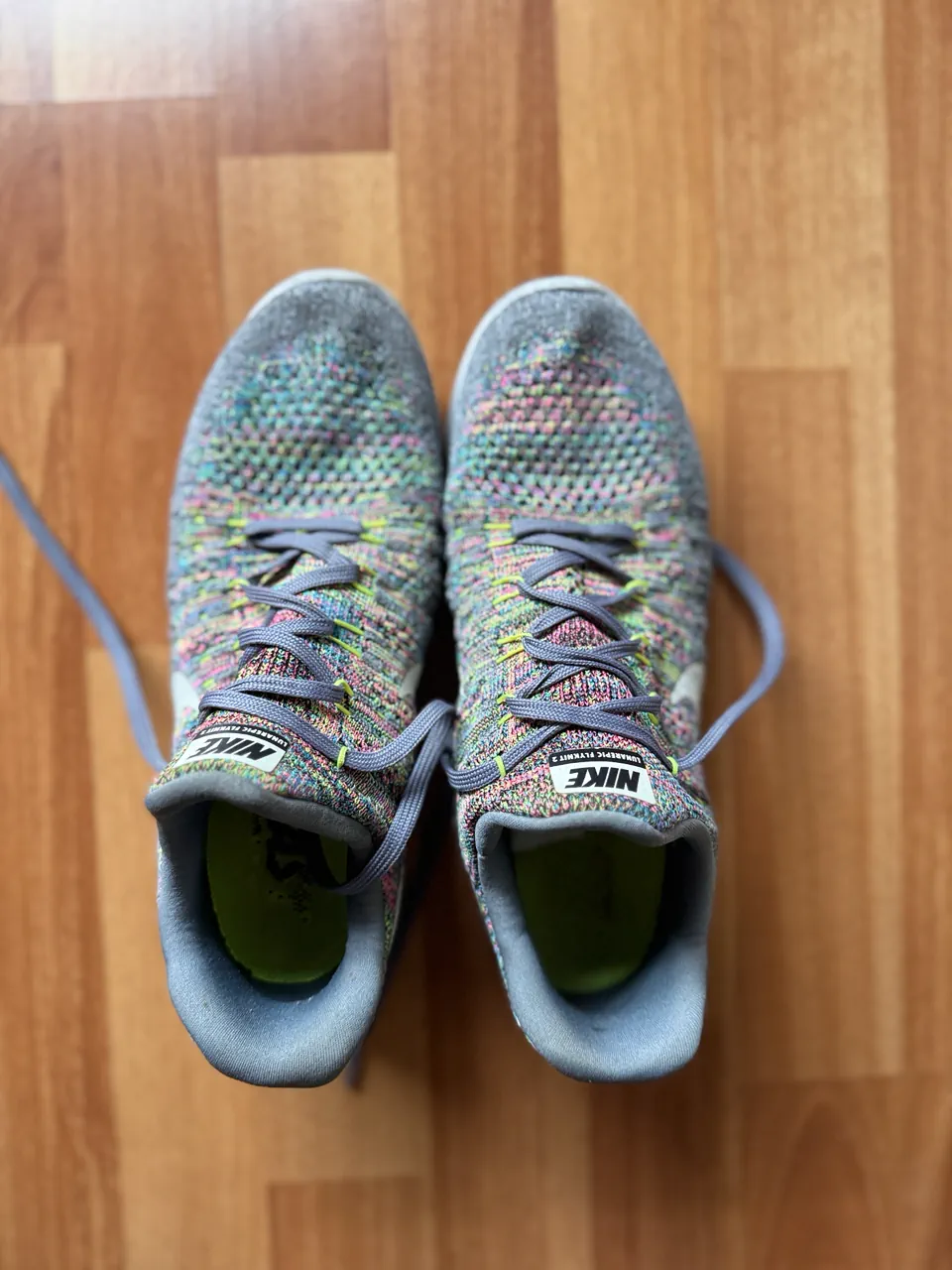 Nike · Talle AR 38
