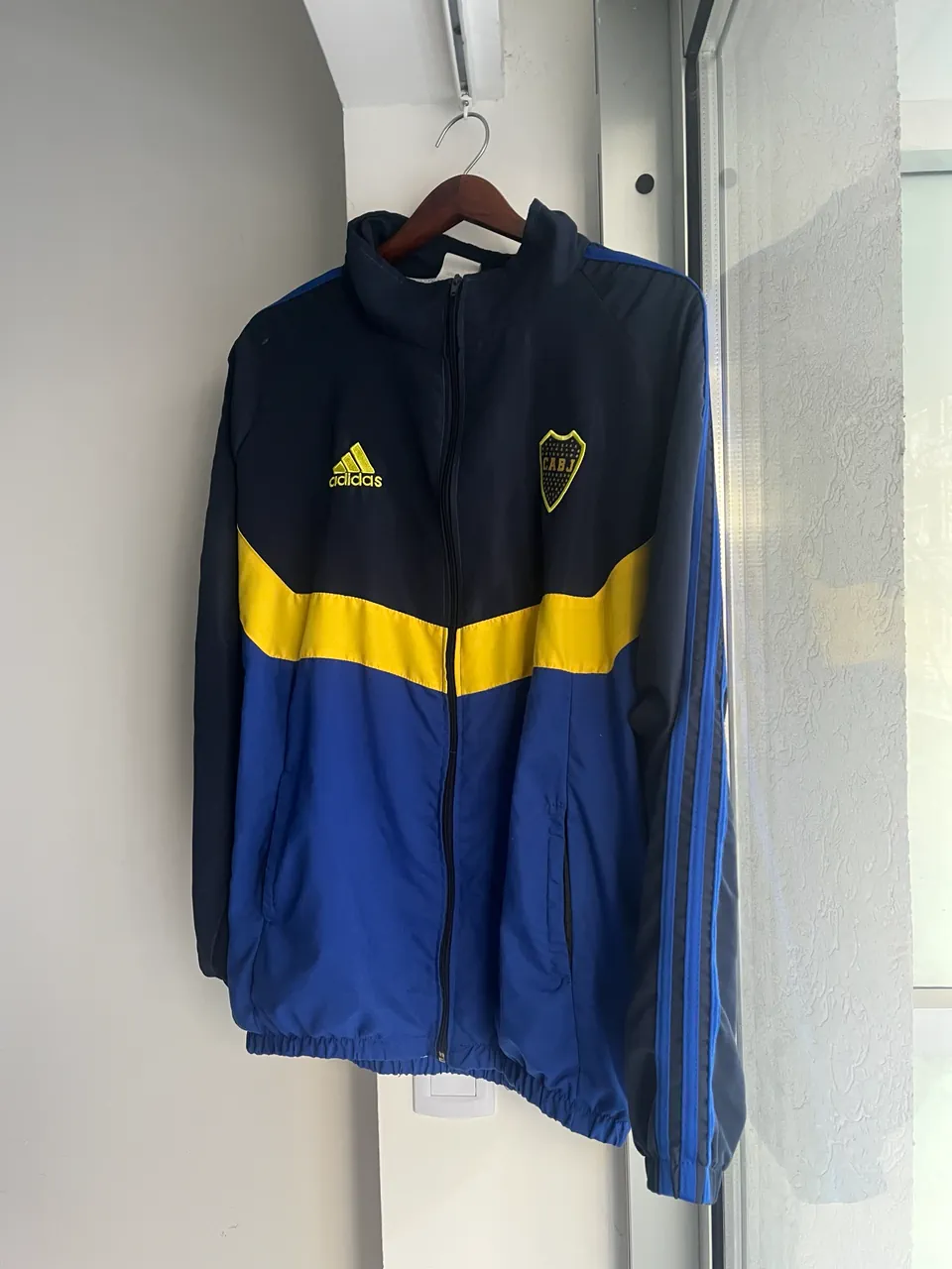 Campera adidas - imagen 1
