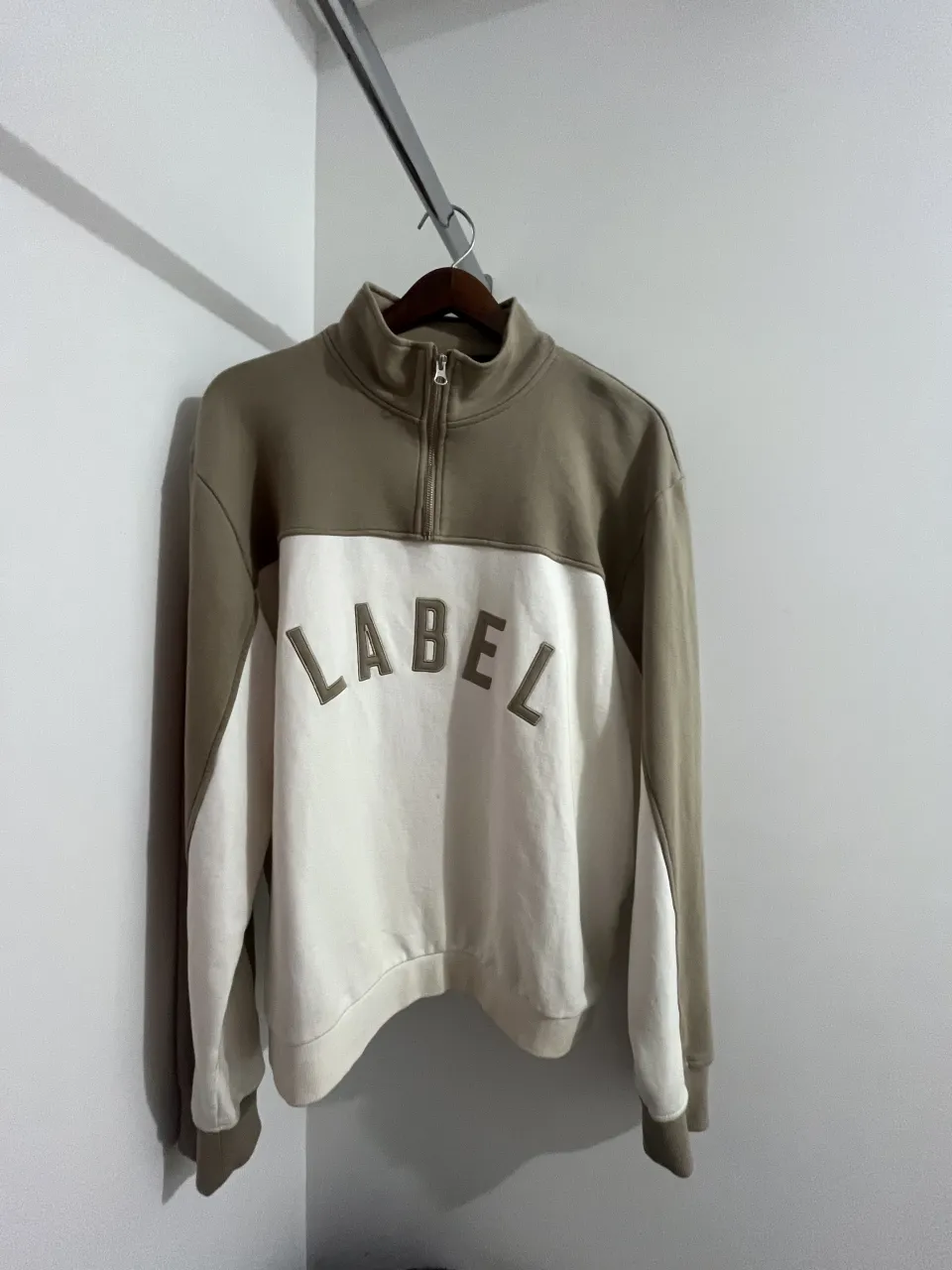 Buzo Label 99 - imagen 1