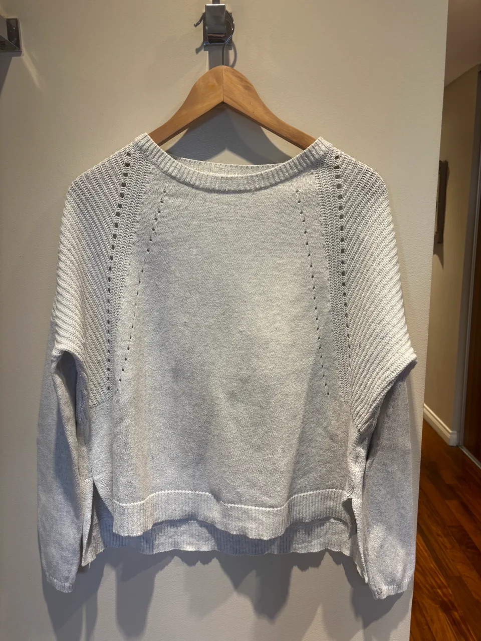 Sweater Ojo rojo - imagen 1