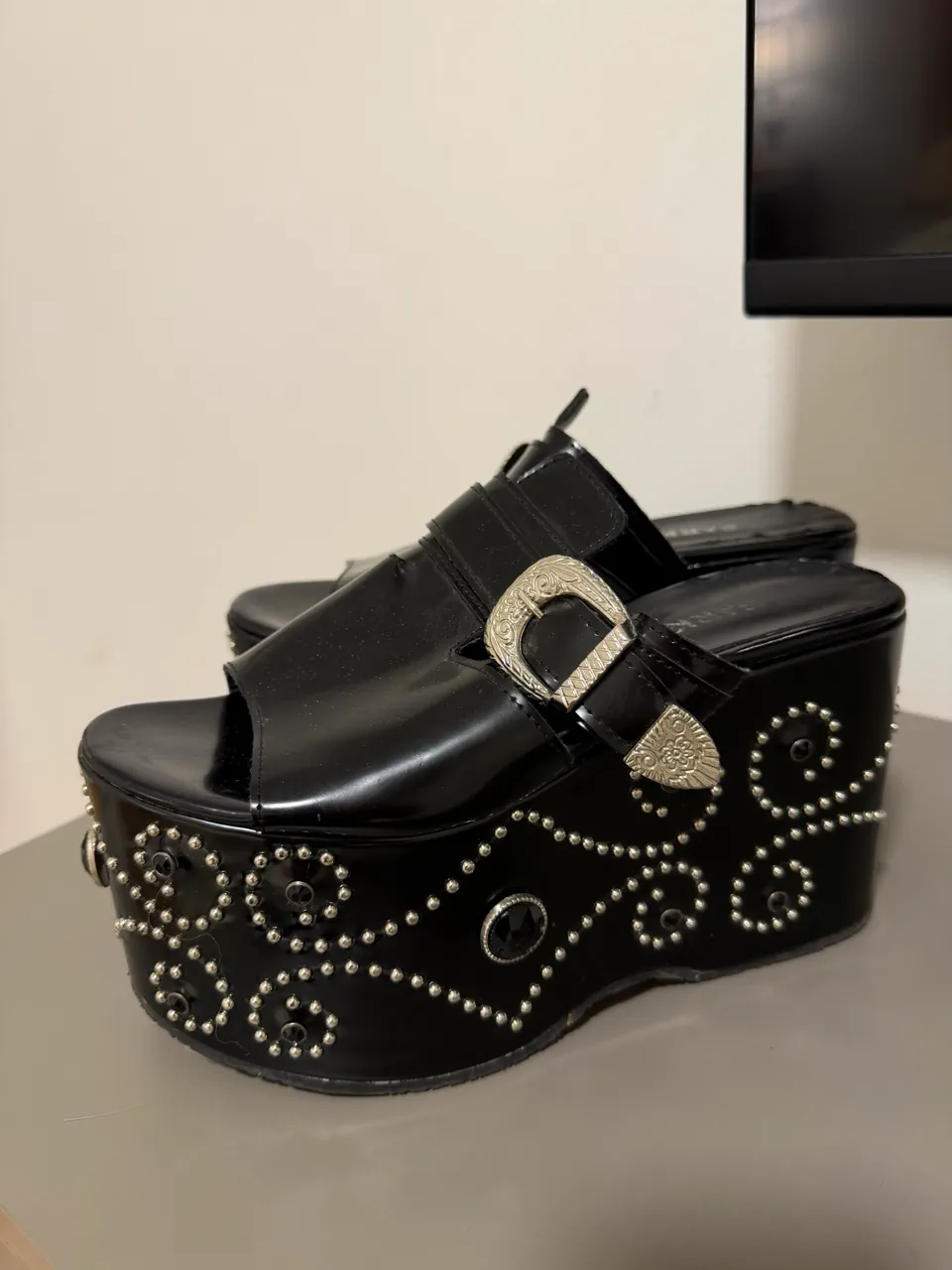 Sandalias Sarkany - imagen 1