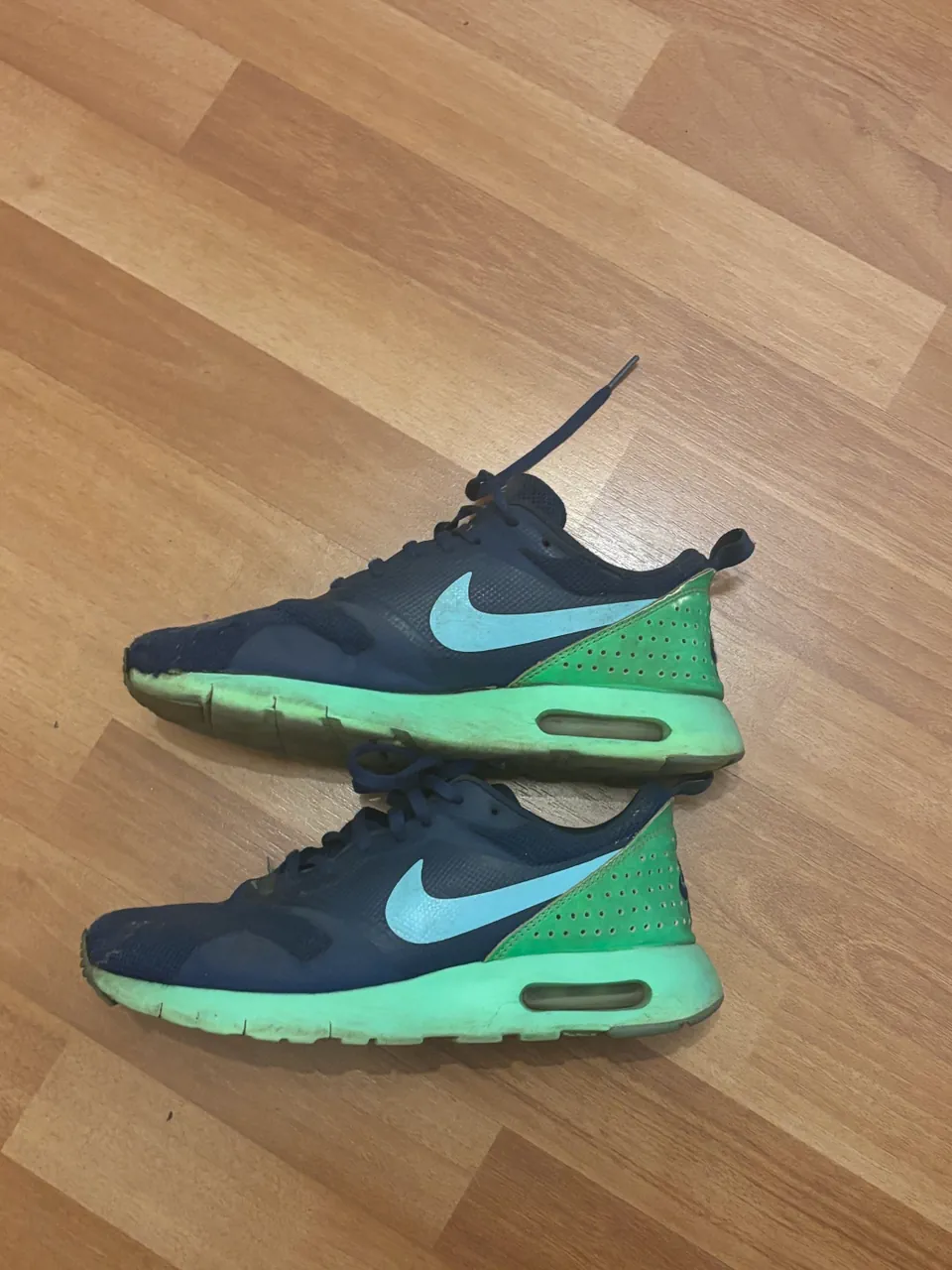 Nike · Talle EU 40