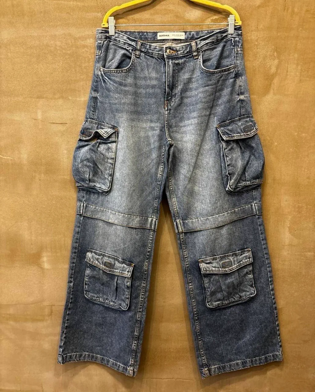 Pantalón Bershka - imagen 1