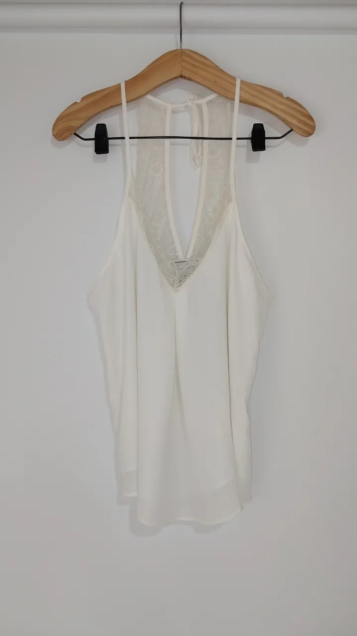 Musculosa Kosiuko - imagen 1