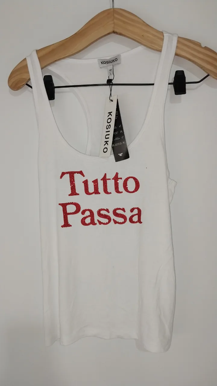 Musculosa Kosiuko · Talle L