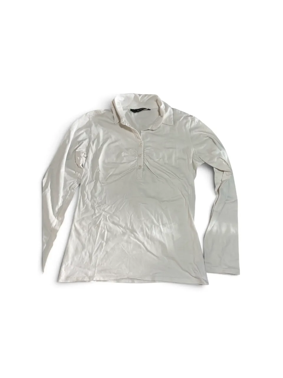 Remera Akiabara · Talle M