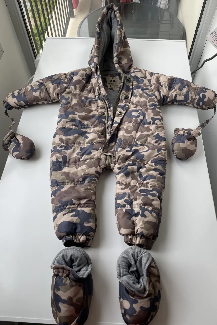 Campera de polar CHEEKY · Talle 6-9 meses / 68 cm
