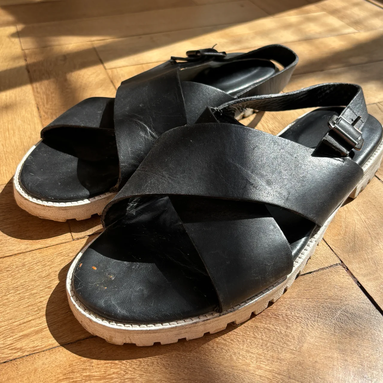 Mango · Talle EU 39