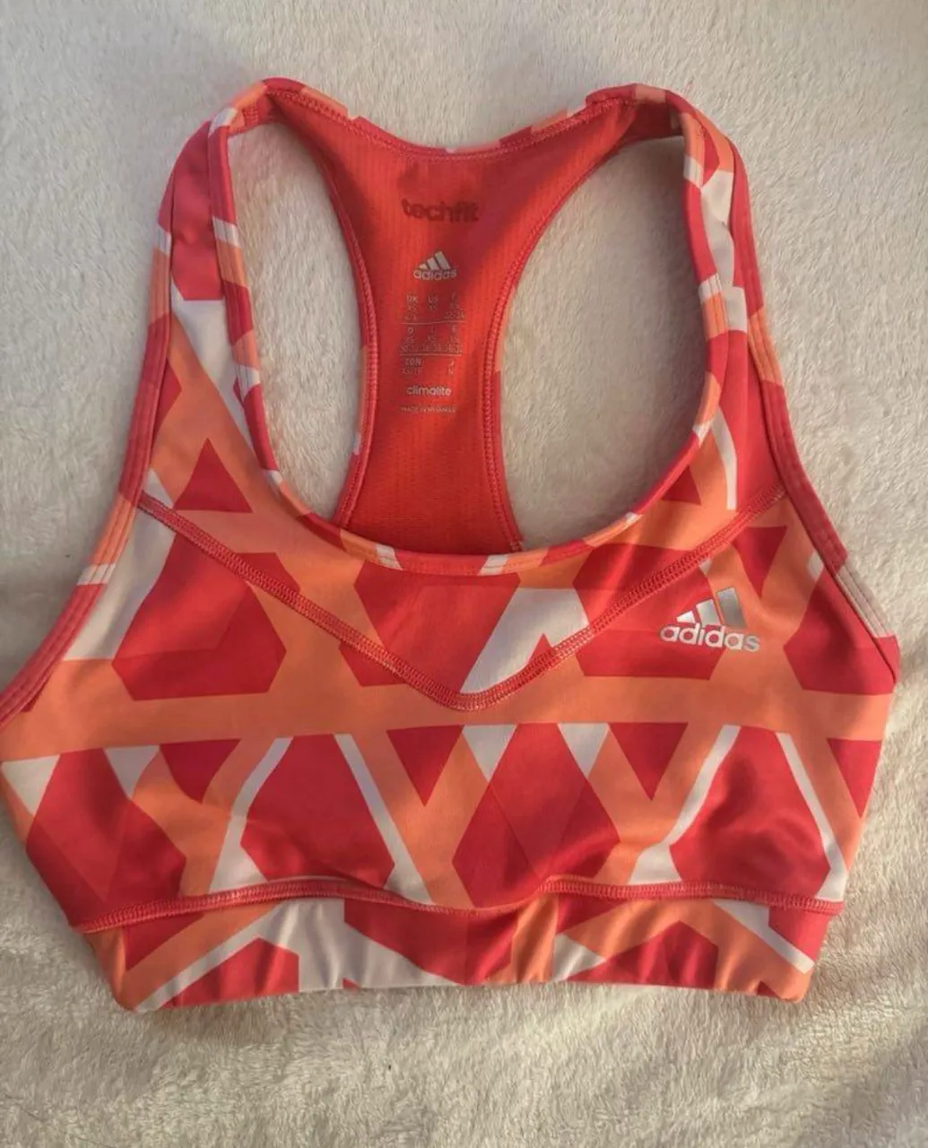 Top adidas - imagen 1