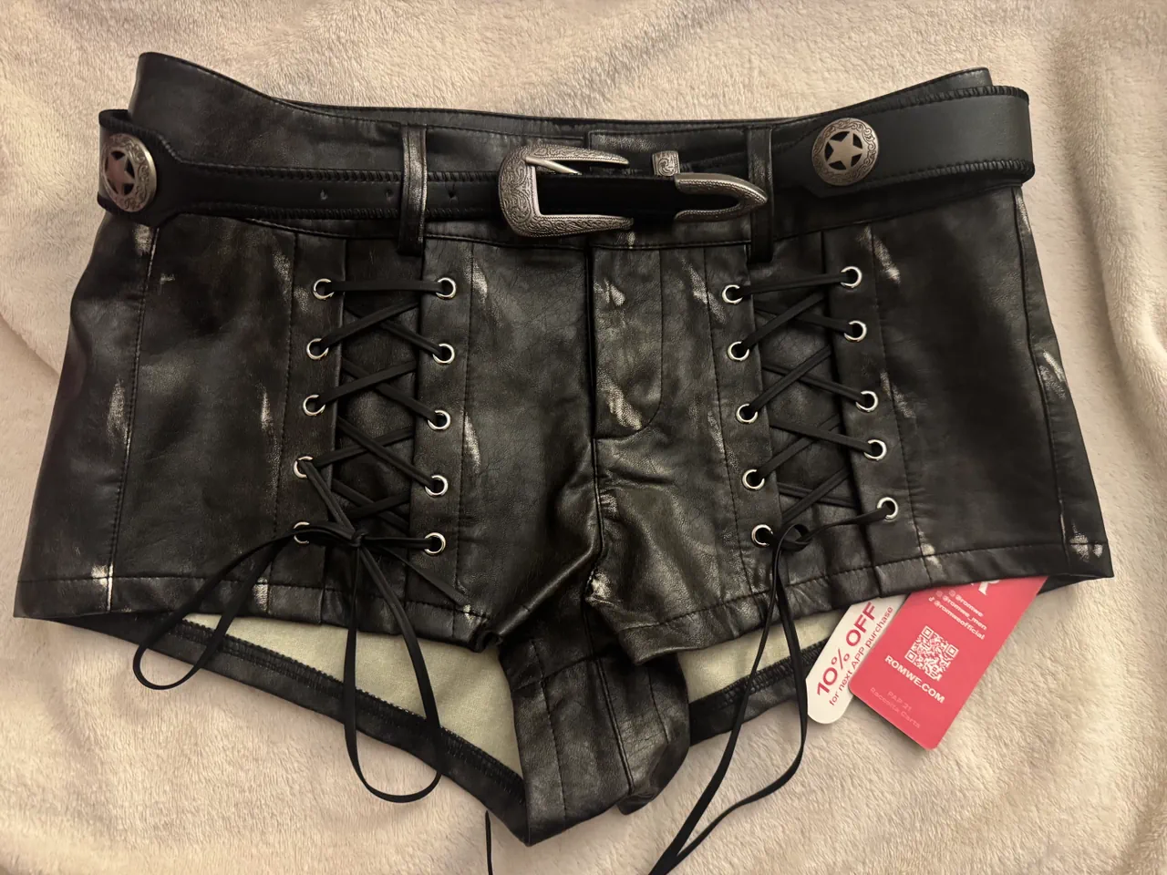 Short Romwe · Talle S