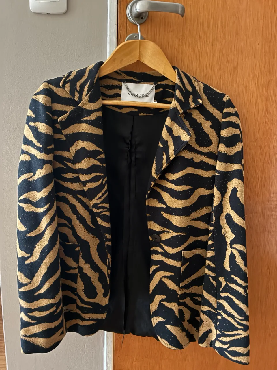 Blazer Maria Cher · Talle 1