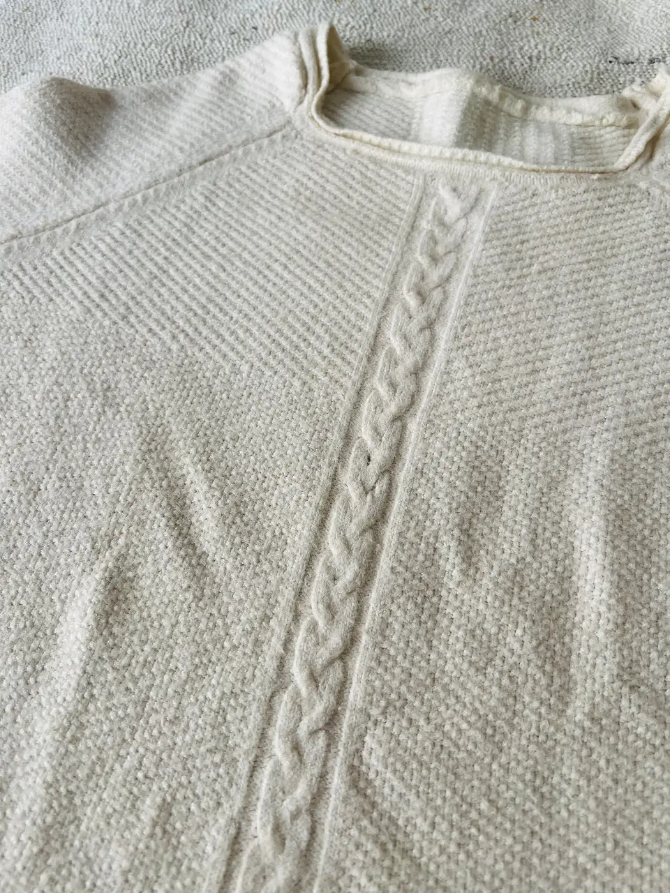 Sweater Otra · Talle M