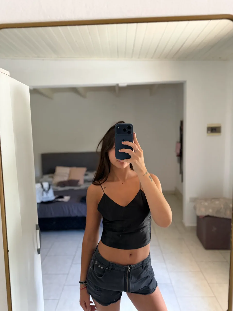 Julien · Talle M