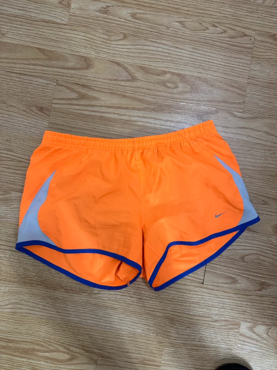 Nike · Talle M