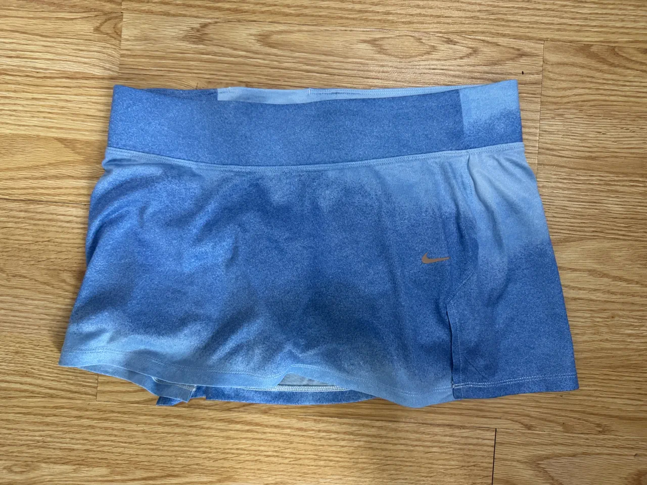 Nike · Talle M