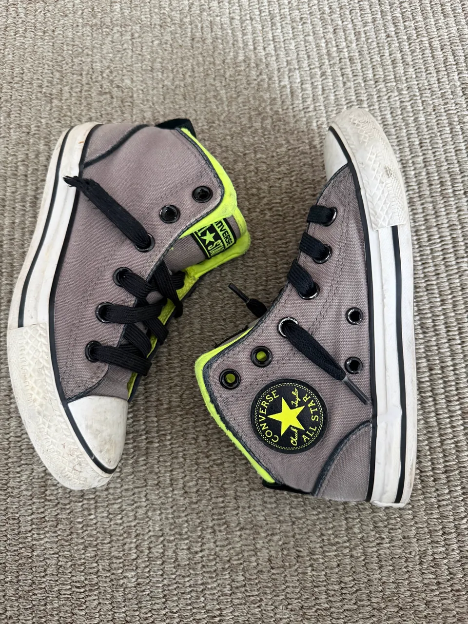 Converse · Talle AR 32