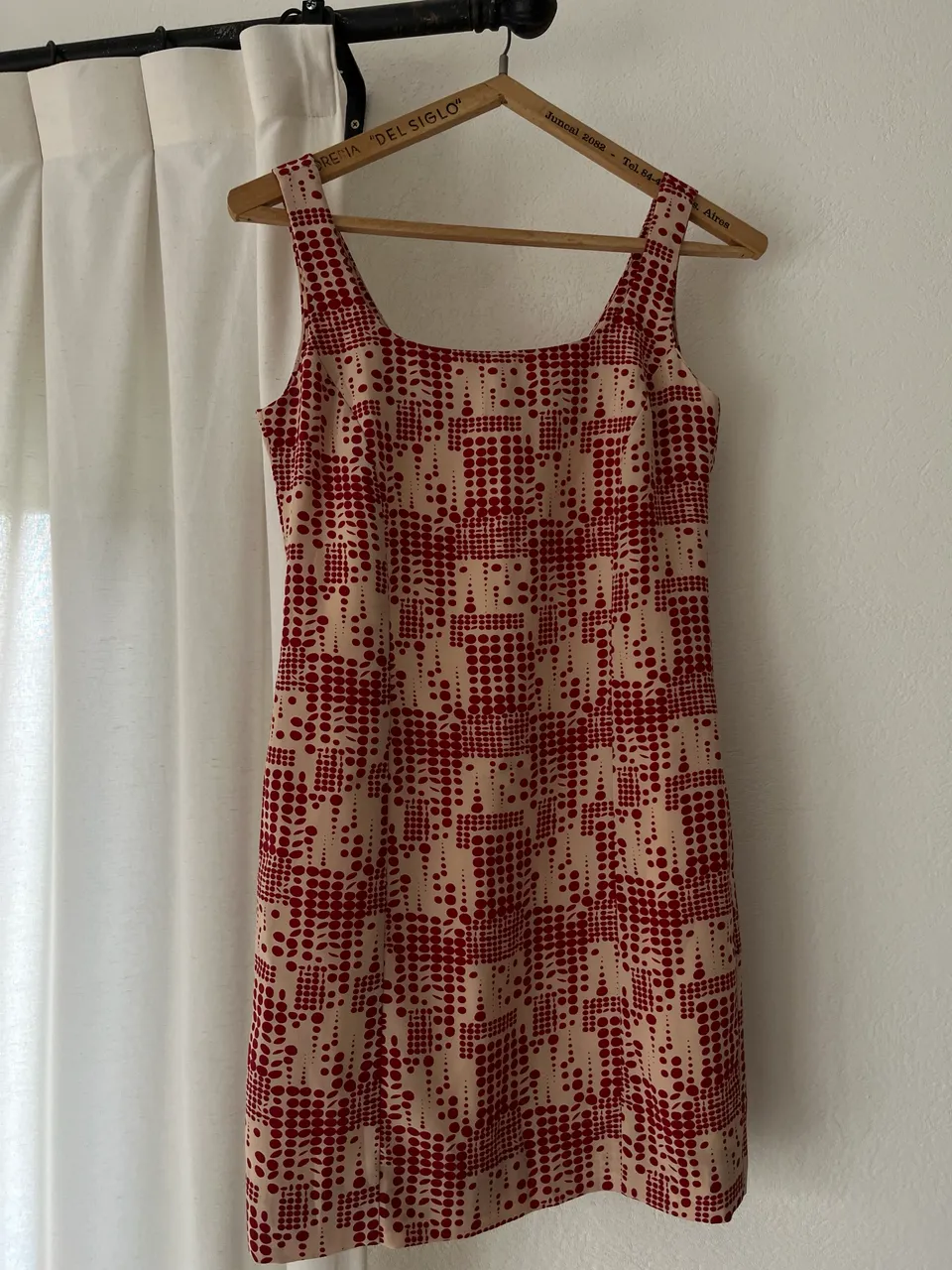 Vestido A ≠ · Talle M