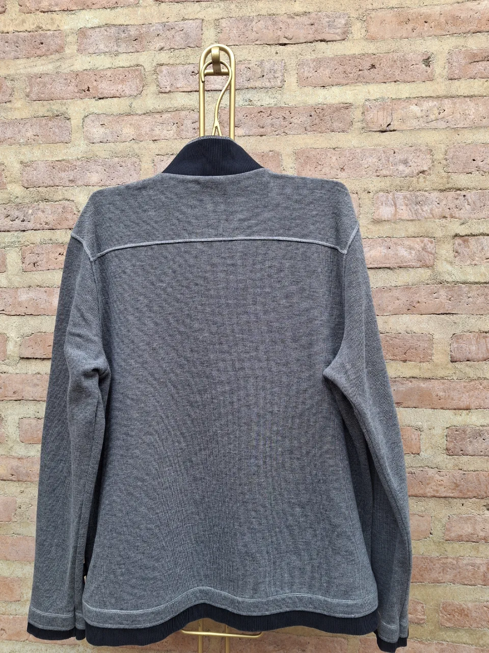Buzo Hugo Boss - imagen 2