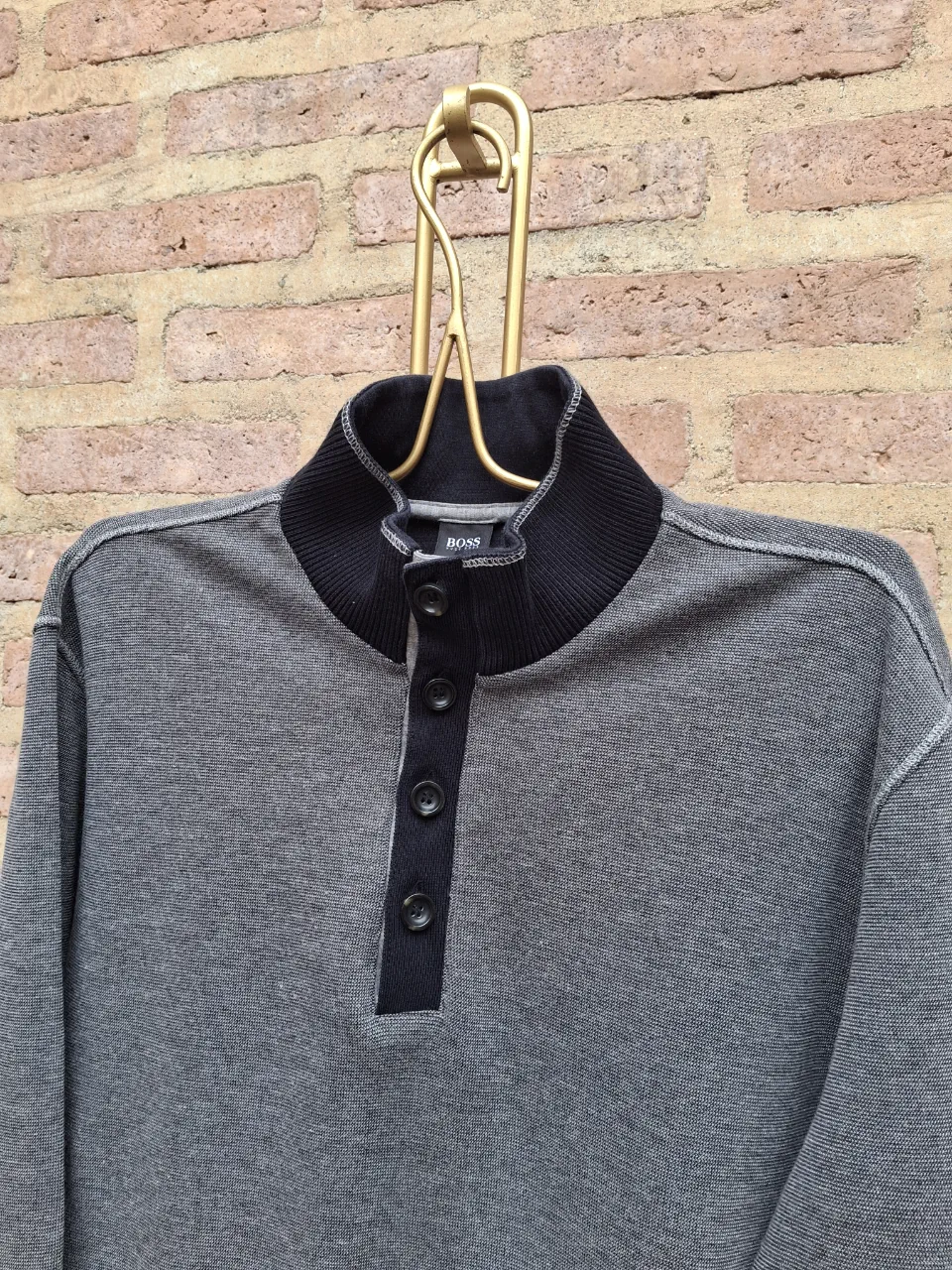 Buzo Hugo Boss - imagen 4