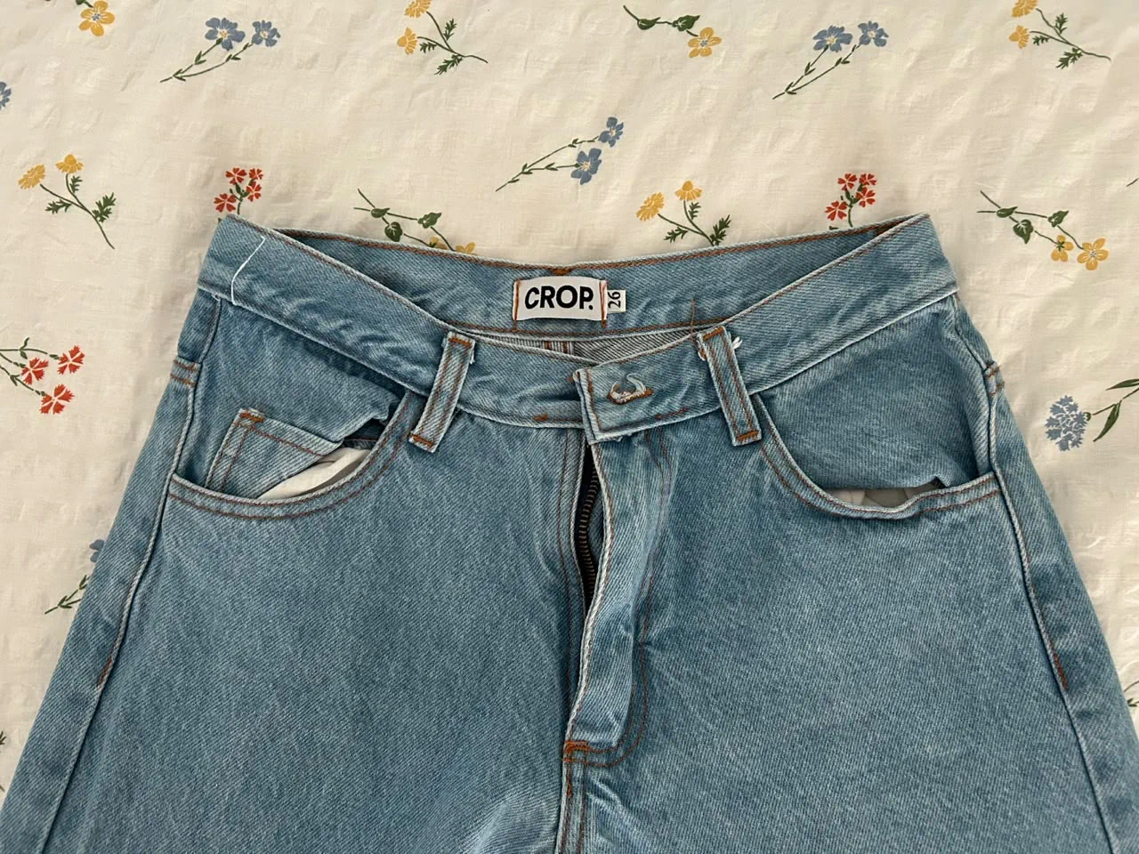 Jean Crop - imagen 1