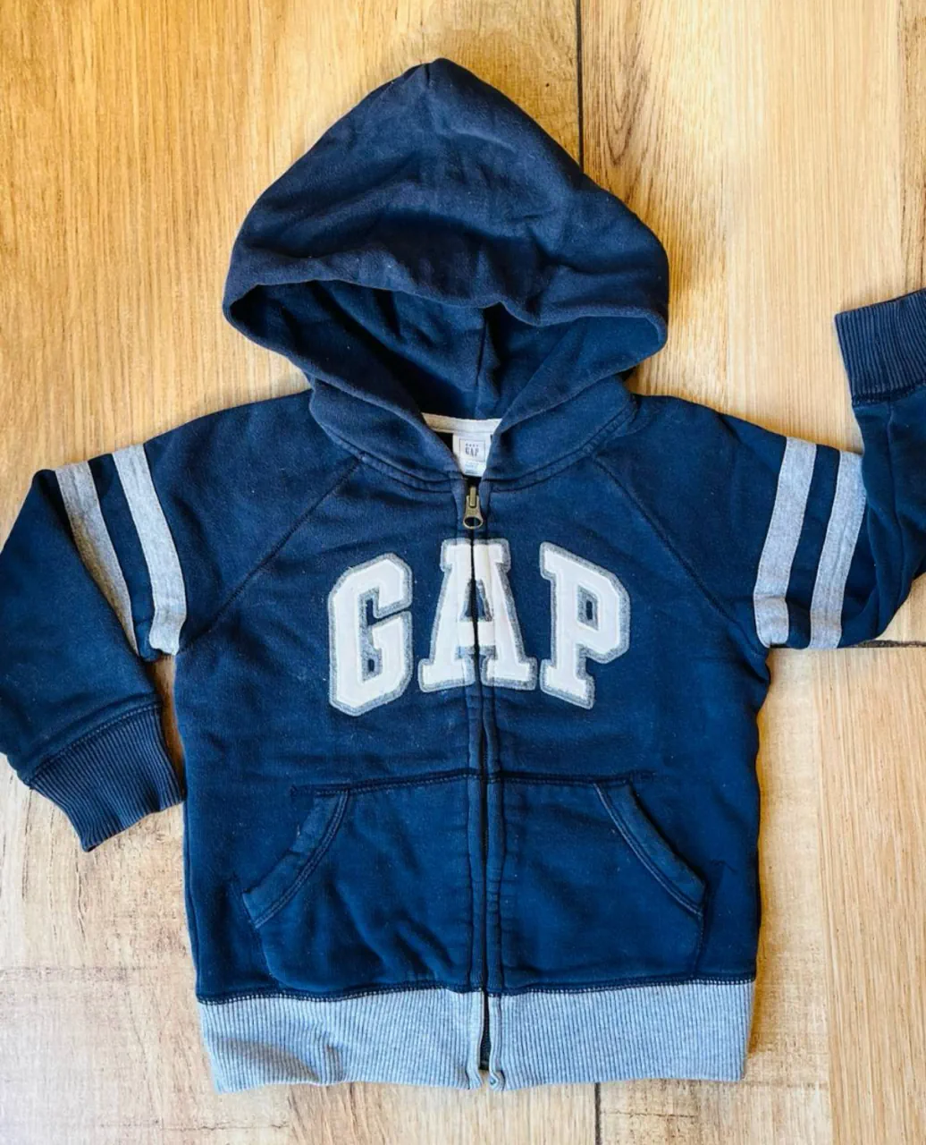 BabyGap · Talle 4 años / 104 cm