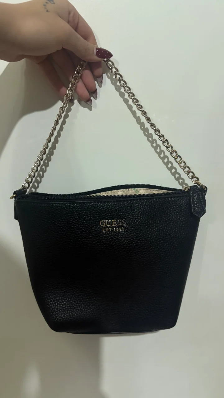 Cartera GUESS