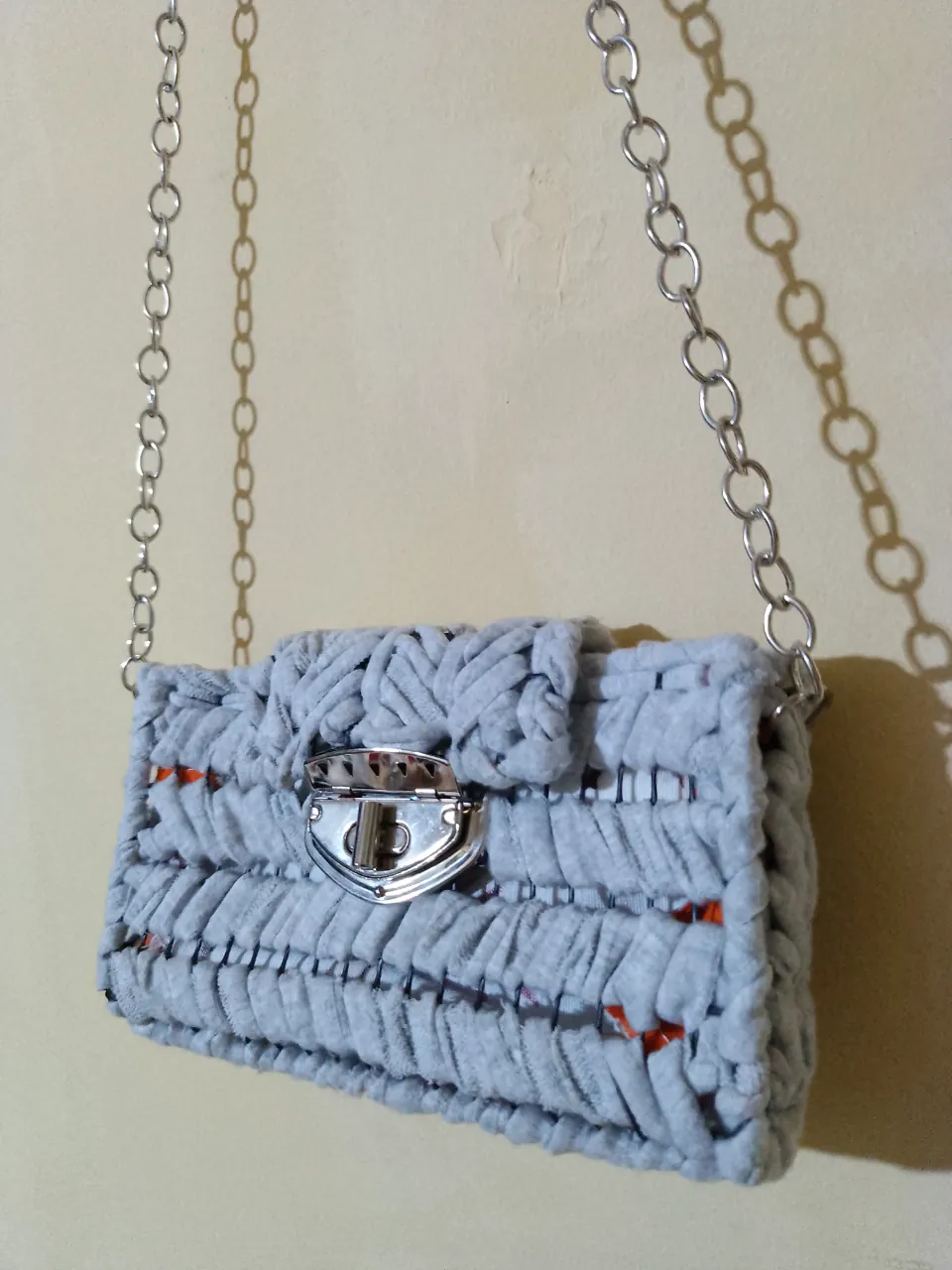 Cartera Rita y sus hilos