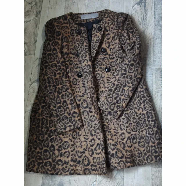 Zara Basic · Talle L