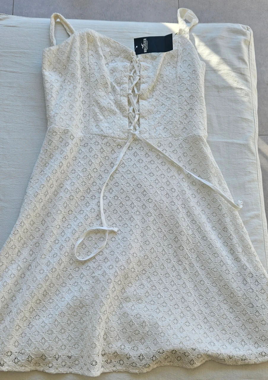 Hollister · Talle S