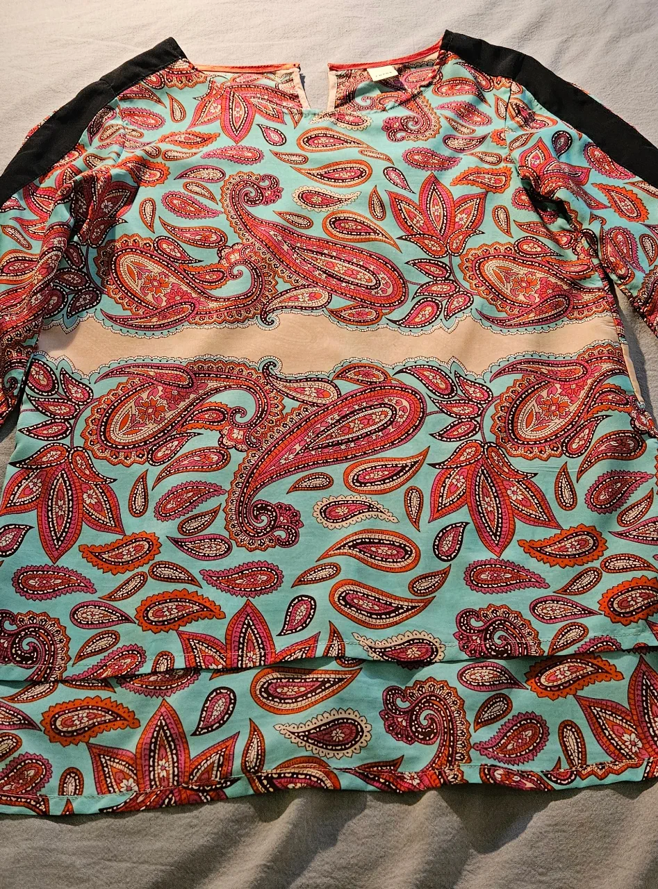 Blusa Awada · Talle 1