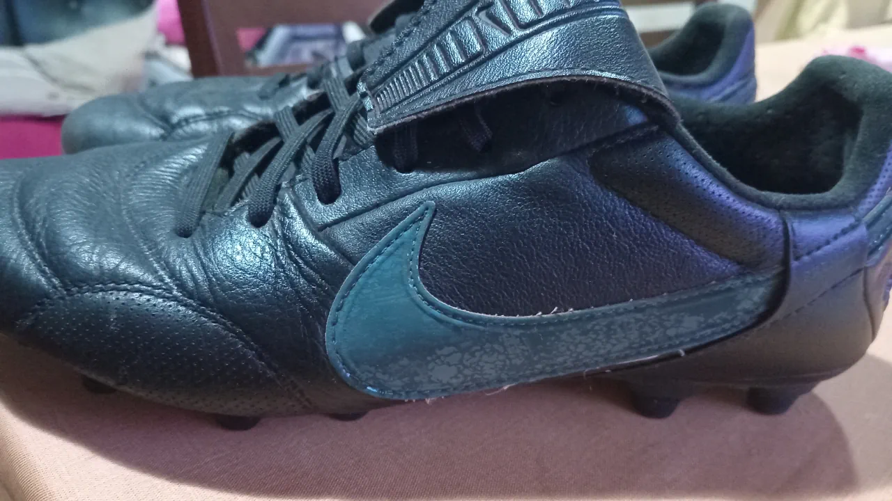 Nike · Talle AR 40
